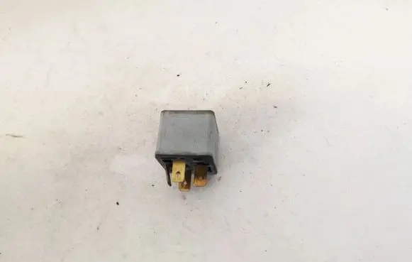 Opel Movano A Other relay 1626239 0332209159