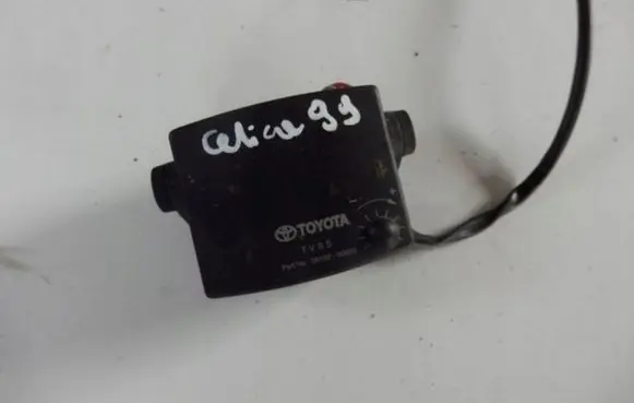 Toyota Avensis T270 Wing mirror control module 8926005010