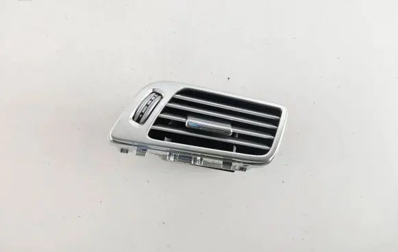 Mercedes-Benz CLS C218 X218 Dashboard side air vent grill/cover trim A2188301054