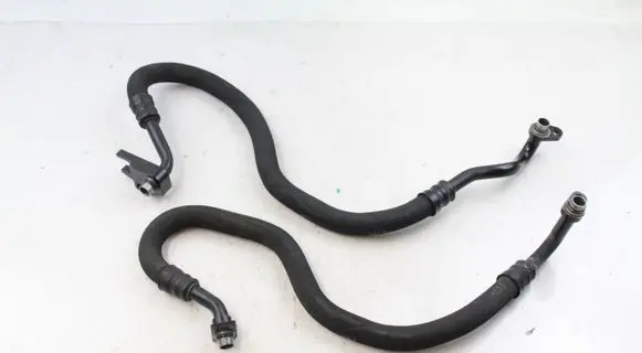 BMW M6 Oil cooling pipe 2282911 2282912 17222282911