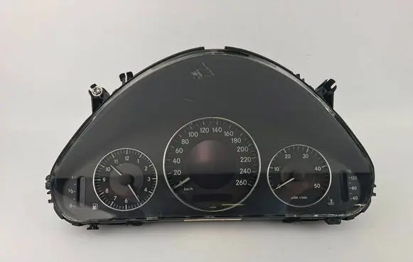 Mercedes-Benz E W211 Speedometer (instrument cluster) A2115405611 110080250