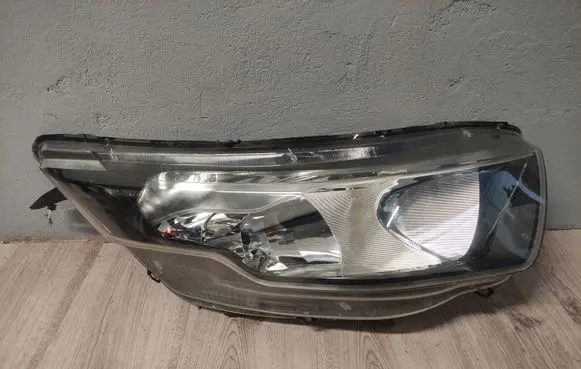 Iveco Daily 6th gen Headlight/headlamp 5801473749