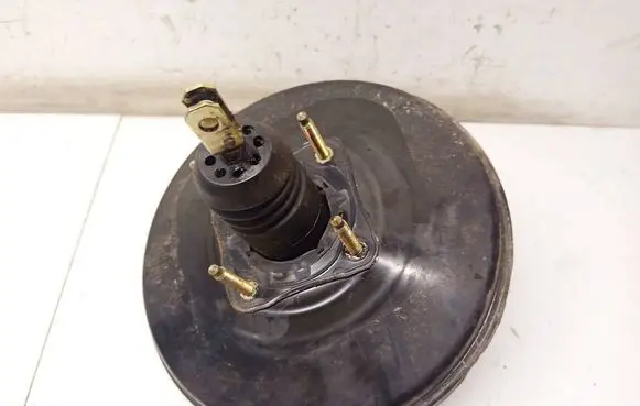 Peugeot 307 Brake booster 9643129680