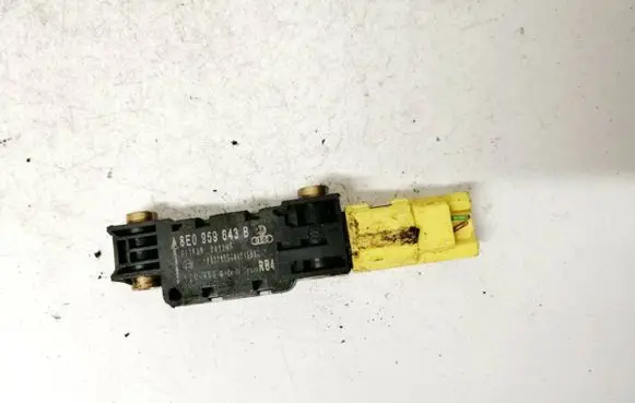 Audi A6 S6 C5 4B Airbag deployment crash/impact sensor 8E0959643B 6000888080806