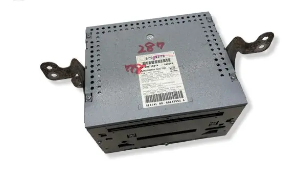 Radio/CD/DVD/GPS head unit