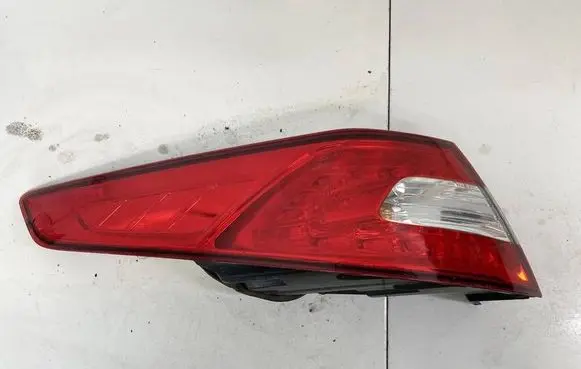 KIA Optima Rear/tail lights