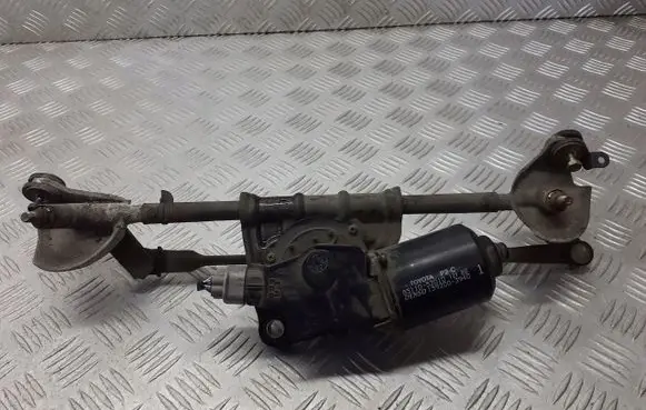 Toyota Yaris Front wiper linkage 85110-52010