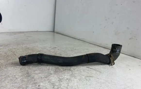 Volkswagen PASSAT CC Engine coolant pipe/hose 3C0122063M