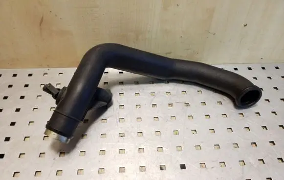 Mercedes-Benz A W168 Intercooler hose/pipe A1685280108