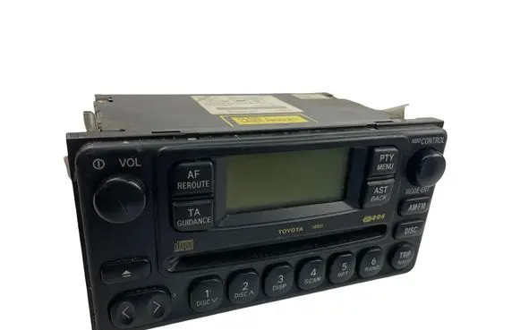 Toyota Avensis Verso Radio/CD/DVD/GPS head unit 0860000958