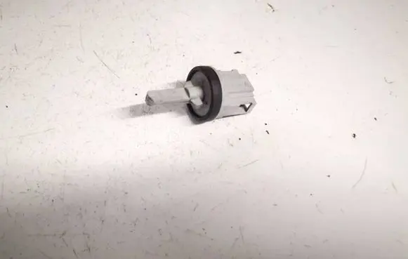 Volkswagen PASSAT B6 Interior temperature sensor 1k0907543a