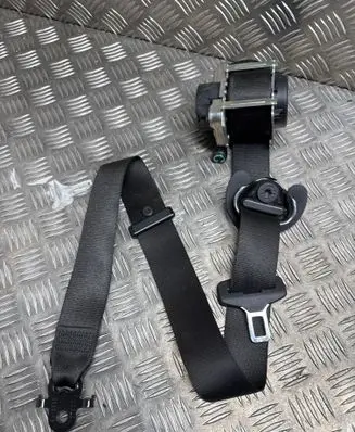 BMW X6 F16 Front seatbelt 635229900B R1618318JHK