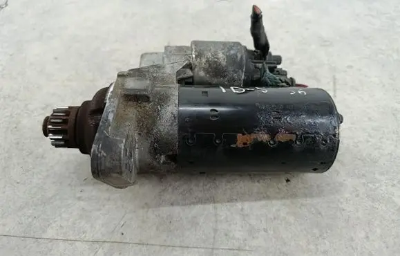 Seat Ibiza IV (6J,6P) Starter motor 02Z911024H
