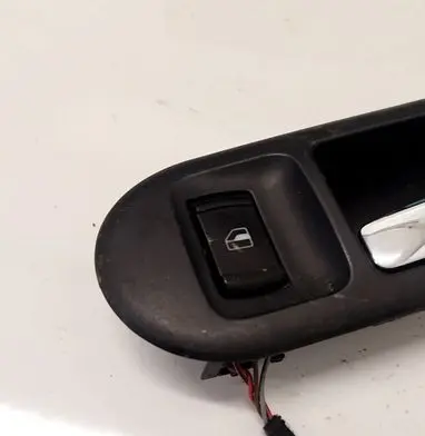 Volkswagen Golf IV Electric window control switch 3B0959855B