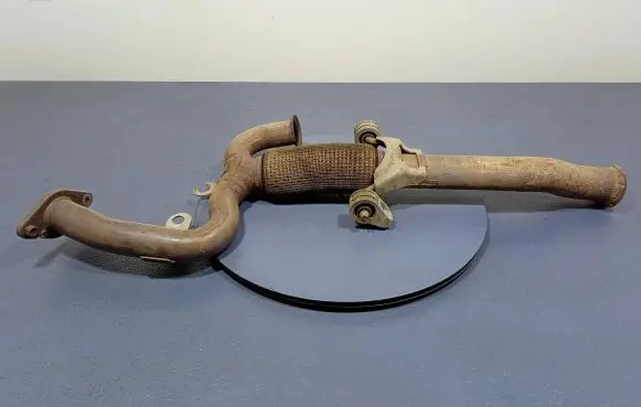 Chrysler Pacifica Rear muffler/silencer tail pipe 
