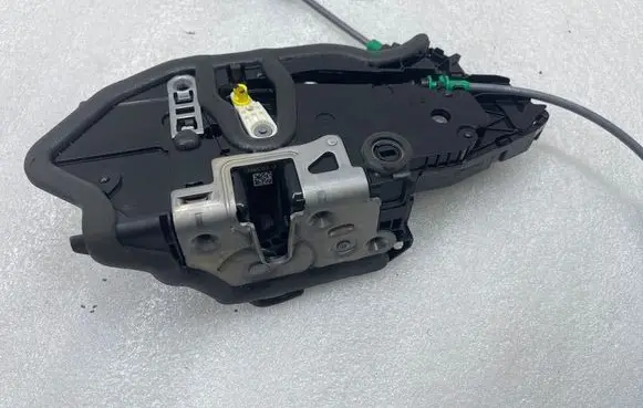 BMW i4 Rear door lock HT5122 7445053 A046465