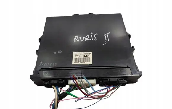 Toyota Auris E180 Start/Stop control module 89260-12100