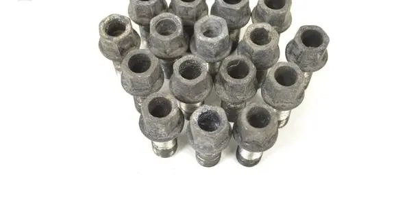 Opel Mokka Nuts/bolts 