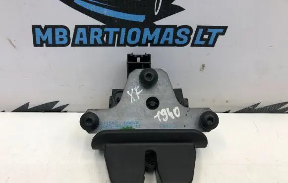 Jaguar XF X250 Tailgate/trunk/boot lock/catch/latch