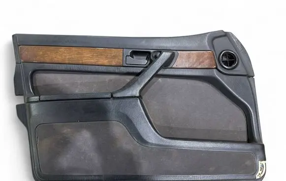 BMW 7 E32 Front door card panel trim