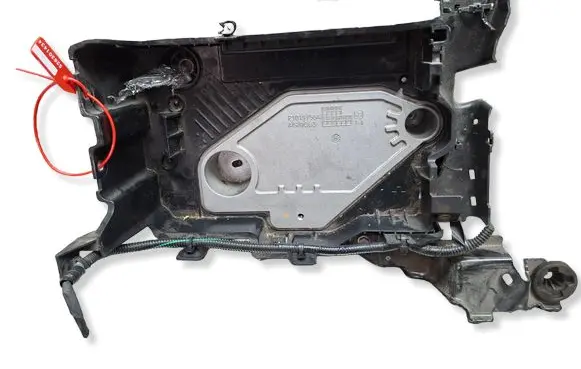 Renault Clio V Battery box tray S26301434 648947355R