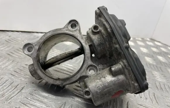 BMW 5 F10 F11 Throttle valve 7810752