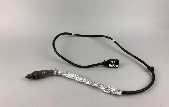 Audi Q3 F3 Lambda probe sensor 05E906262H