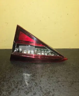 Tailgate rear/tail lights
