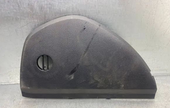 Skoda Octavia Mk2 (1Z) Dashboard side end trim 0010111390410 1Z0857503