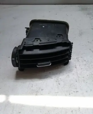 Toyota Corolla Verso AR10 Dashboard side air vent grill/cover trim 6556434010