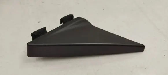 Maserati Levante Other front door trim element 670040449
