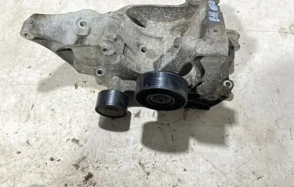 BMW 1 E81 E87 A/C compressor mount bracket 13992010