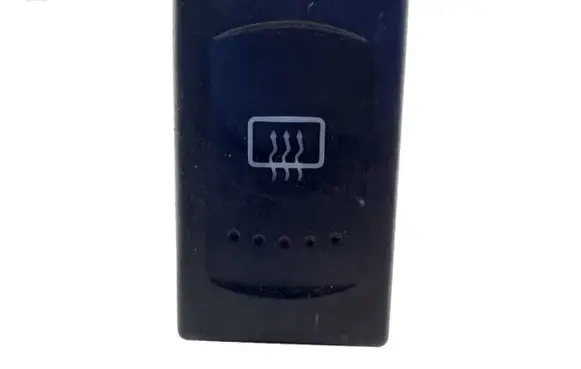 Volkswagen Golf IV Windscreen/window heater switch 3B0959621B