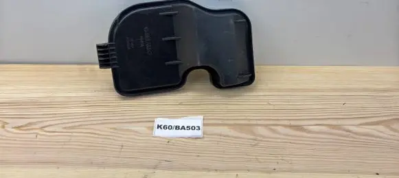 Fiat Punto (188) Headlight/headlamp dust cover 89100452