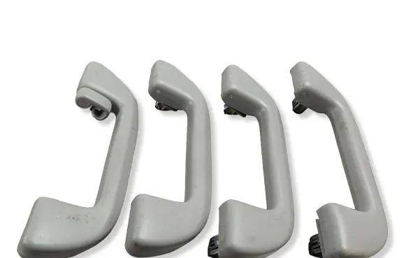 Honda CR-V A set of handles for the ceiling