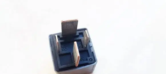 Audi A6 S6 C6 4F Other relay 8K0951253