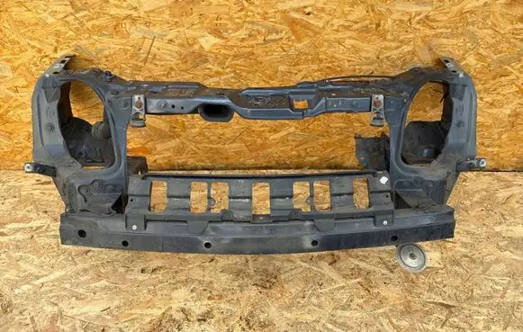 Opel Meriva A Radiator support slam panel