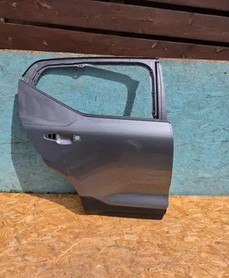 Volvo XC40 Rear door 32133740