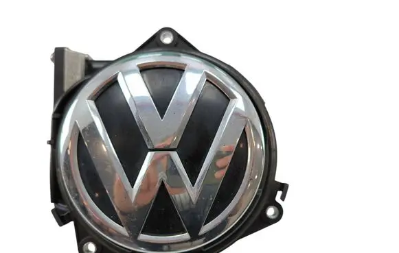 Volkswagen PASSAT B8 Tailgate handle with camera 3G0827469AQ