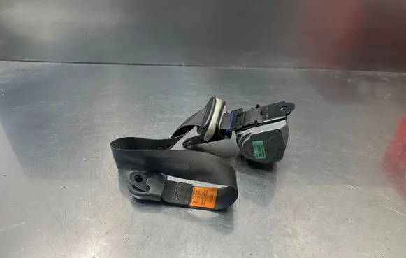 Opel Antara Front seatbelt 0435137 426179