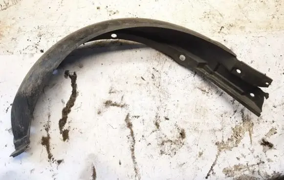 Renault Laguna I Front wheel arch liner splash guards 7700818611