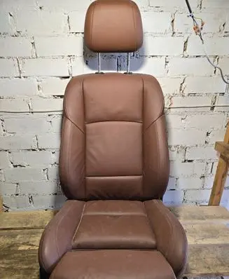 BMW 5 F10 F11 Front driver seat D20048710 FB21ST0 S17ZV8