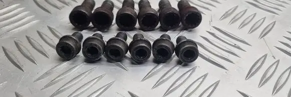 Volkswagen Bora Flywheel bolts 