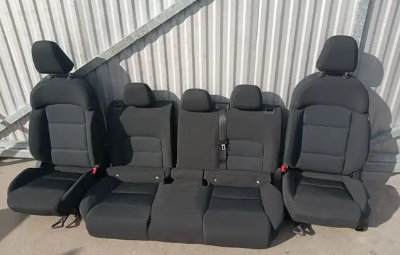 MG MG4 ev Seat set 