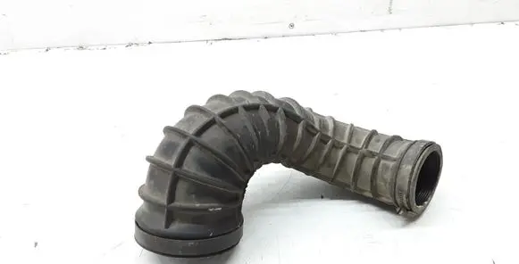 Volvo S60 Air intake hose/pipe 08634143