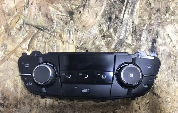 Opel Insignia A Climate control unit 13273095 081224