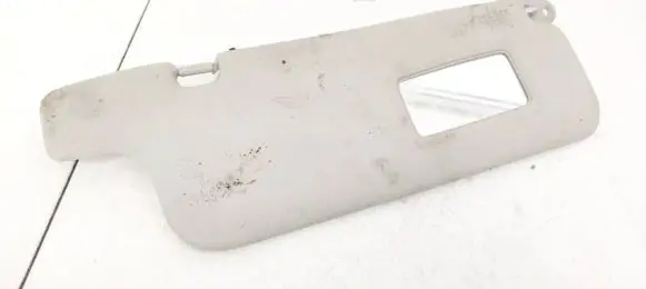 Toyota Yaris Sun visor
