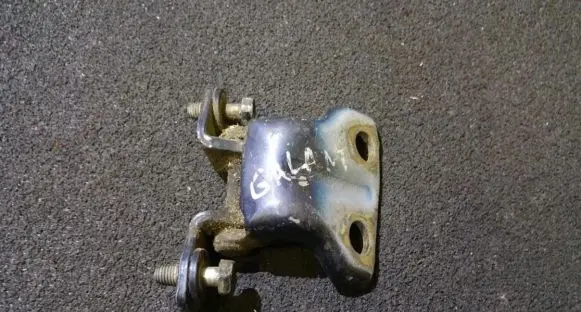 Mitsubishi Galant Front door upper hinge