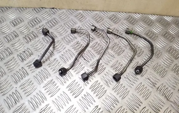 Peugeot 508 Fuel injector supply line/pipe 