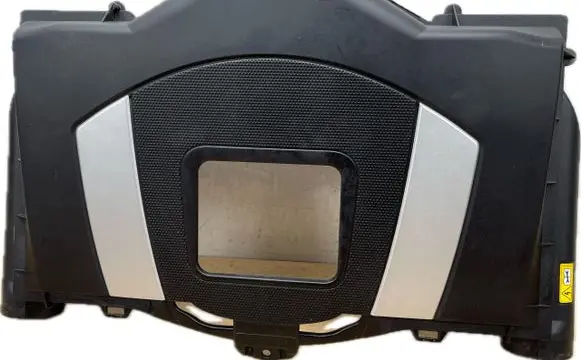Mercedes-Benz E W211 Air filter cleaner box bracket assembly A2730900201